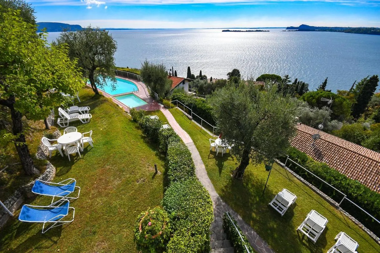 La Villa Fasano Gardone Riviera 3*,