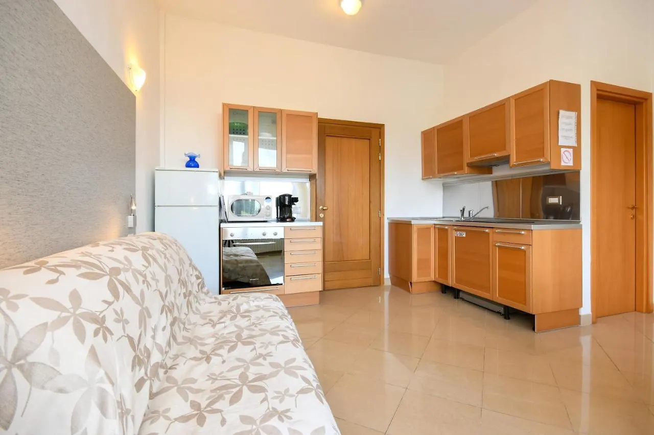 La Villa Fasano Gardone Riviera 3*,