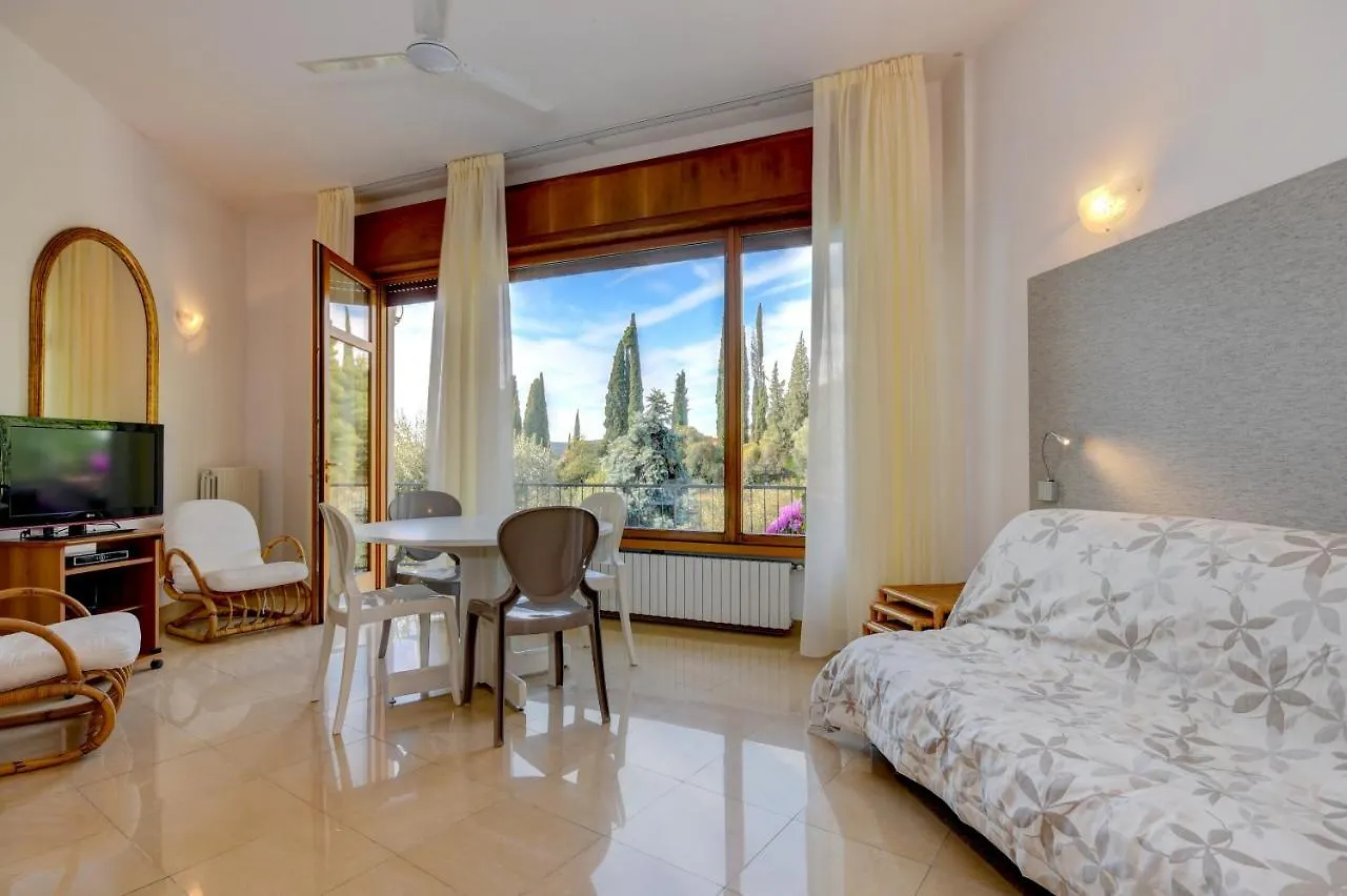 Apart-hotel La Villa Fasano Gardone Riviera
